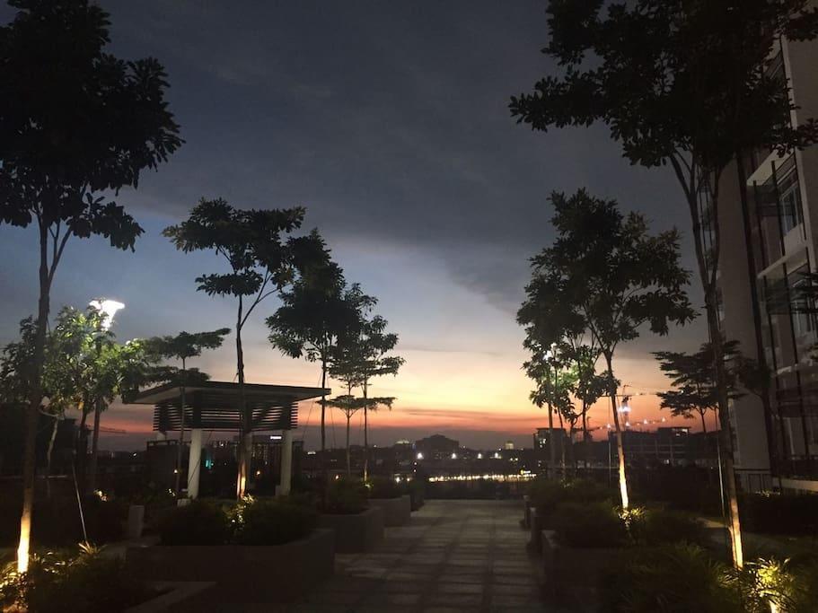 Pangsapuri Palm Armada Free Parking And Netflix Putrajaya